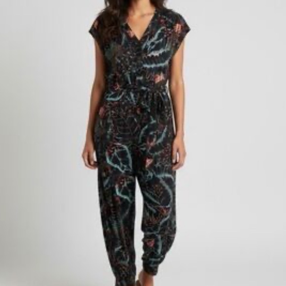 ANTHROPOLOGIE MAEVE
KARSTEN HAREM JUMPSUIT(size Medium) - Picture 2 of 9
